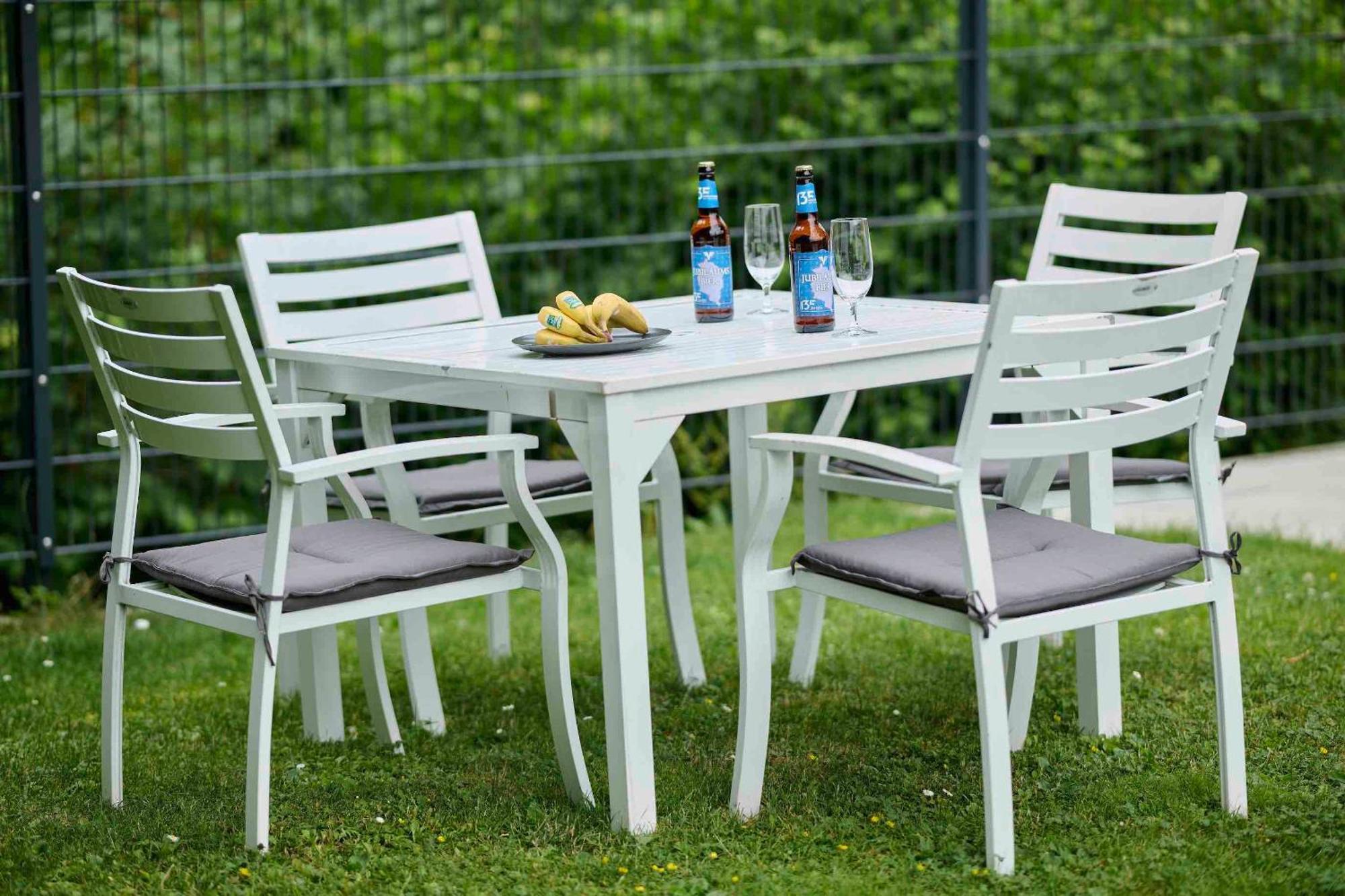 Charmantes Apartment Im Gruenen Bregenz Dış mekan fotoğraf